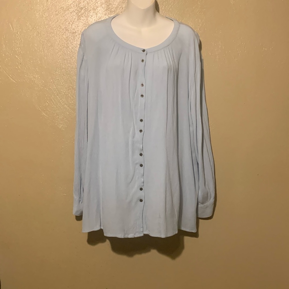 #43 A N A size XXL light blue top small mini brown buttons